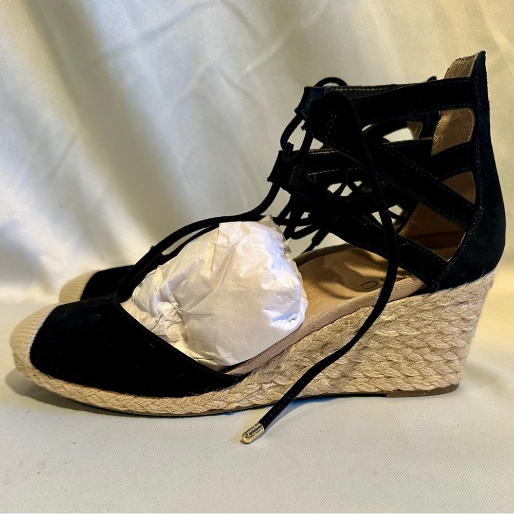 Vionic Black Leather Espadrilles Pumps Platform P… - image 3